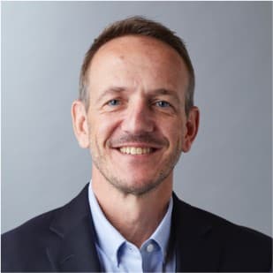 Headshot of Alan Facey, Bitcoin-aware financial advisor in Fairfax, VA