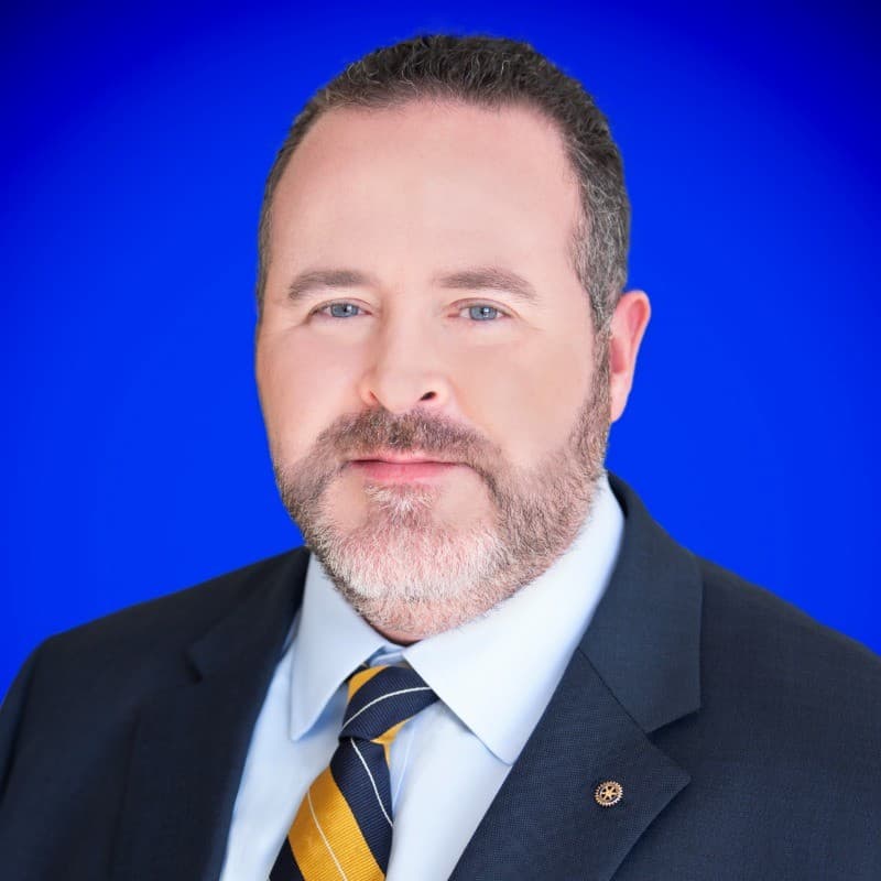 Headshot of Steven Rogé, Bitcoin-aware financial advisor in Beverly, MA